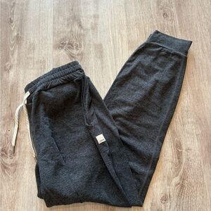 Vuori Joggers